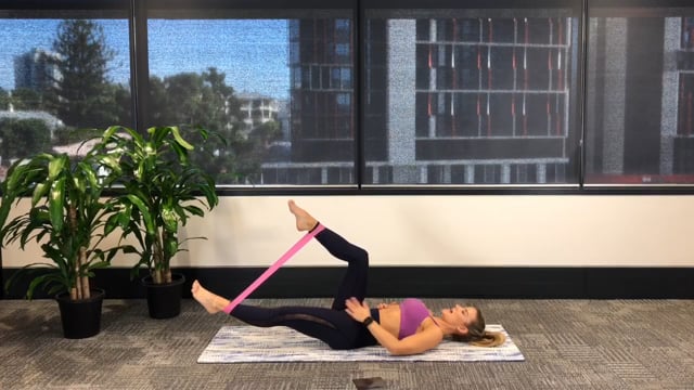 20min abs and glutes with band
