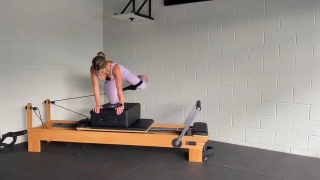 30min reformer lower body and abs using the box